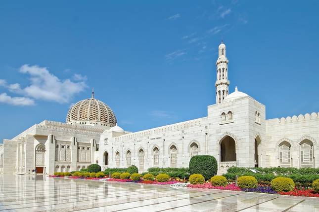 Best 10 Oman Tours & Trips HaniTravel Oman Desert Safari