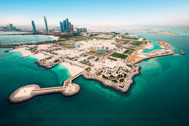 Best 10 UAE Dubai Abu Dhabi Tours & Trips The UAE Express