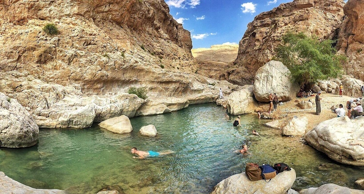 Muscat Wadis and Desert 5 days
