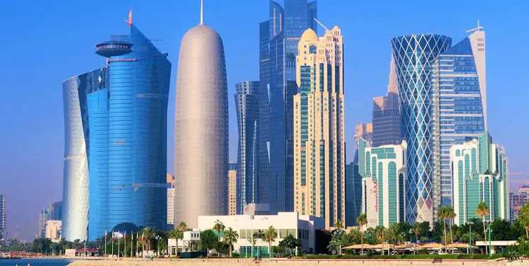 offers Private Qatar Tour with Desert Safari