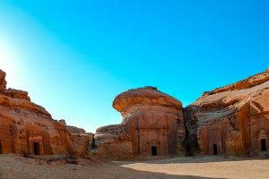 Riyadh to Jeddah Overlander 10 days: Riyadh, Buraidah, Hail, Al Ula, Medina, Jeddah 