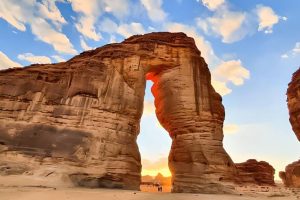 Saudi Arabia 15 day Group Tour: Riyadh - Buraidah - Hail - Al Ula- Medina - Jeddah - Abhā - Farasan Island